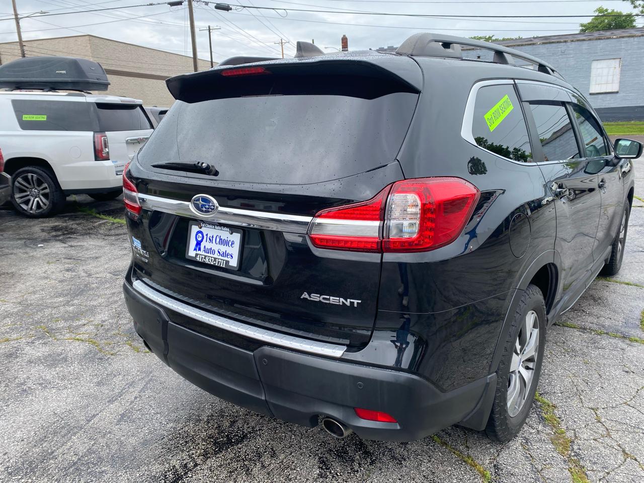 Subaru Ascent Premium 2021
