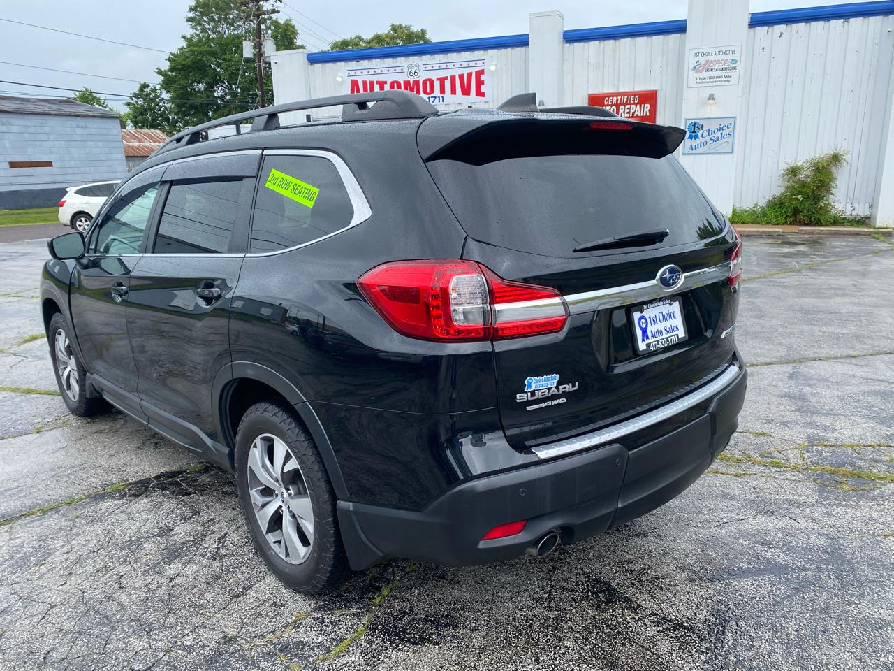 Subaru Ascent Premium 2021