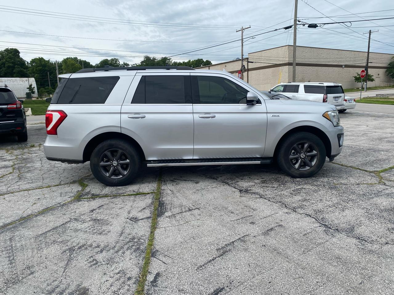 Ford Expedition XLT FX4 Off-Road 4WD 2019