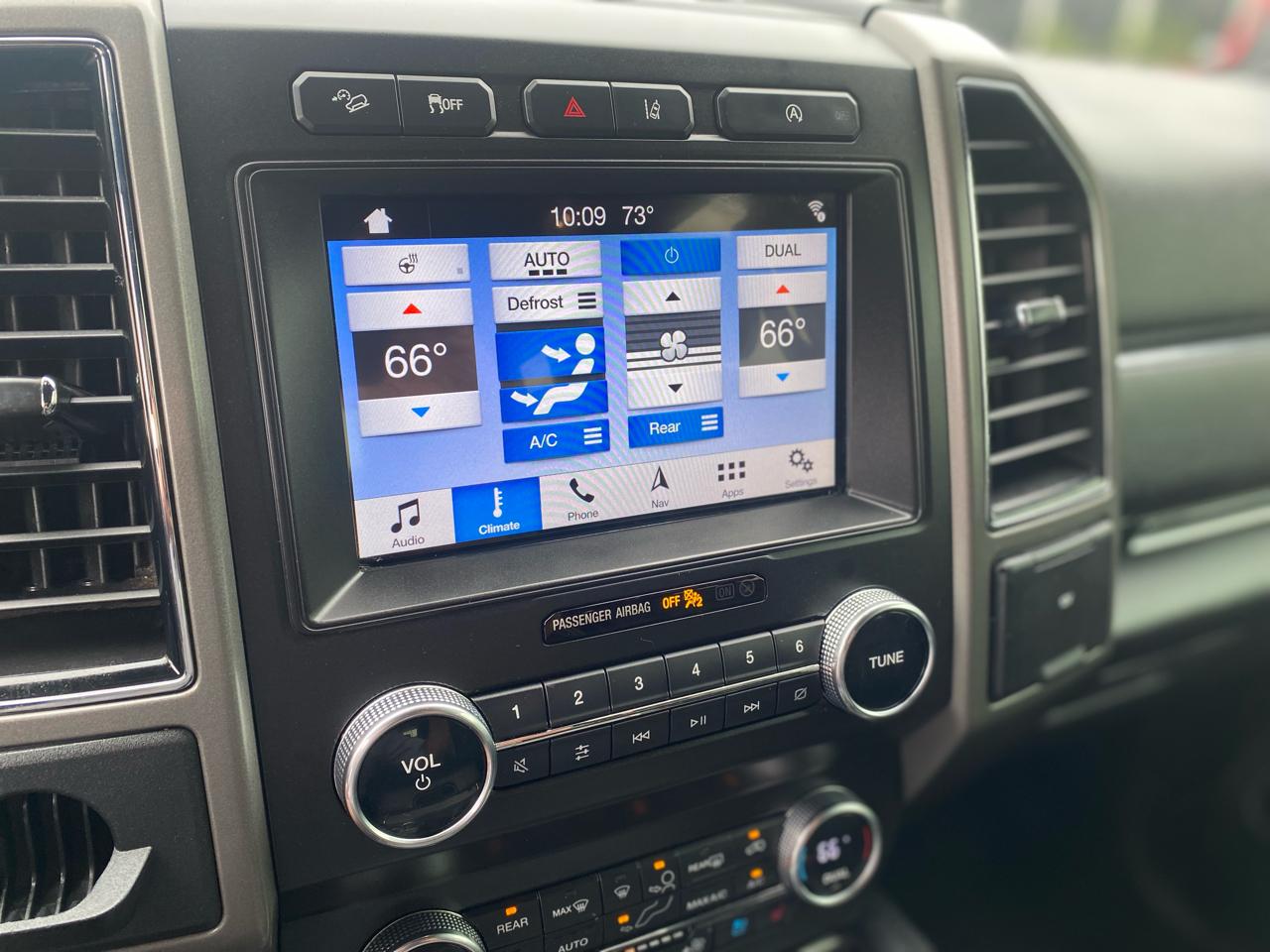 Ford Expedition XLT FX4 Off-Road 4WD 2019