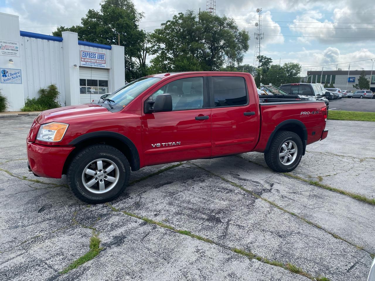 Nissan Titan PRO-4X Crew Cab 4WD SWB 2012