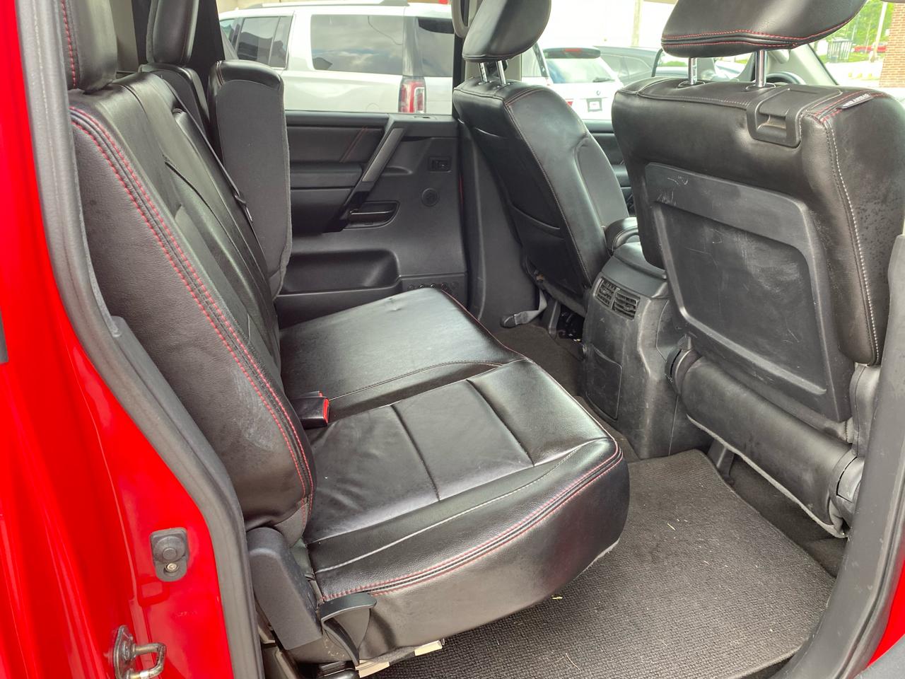 Nissan Titan PRO-4X Crew Cab 4WD SWB 2012