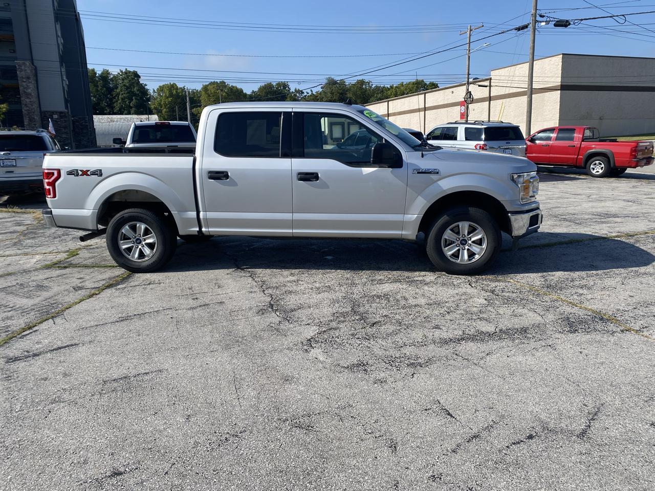 Ford F-150 4WD SuperCab 145" XLT 2019