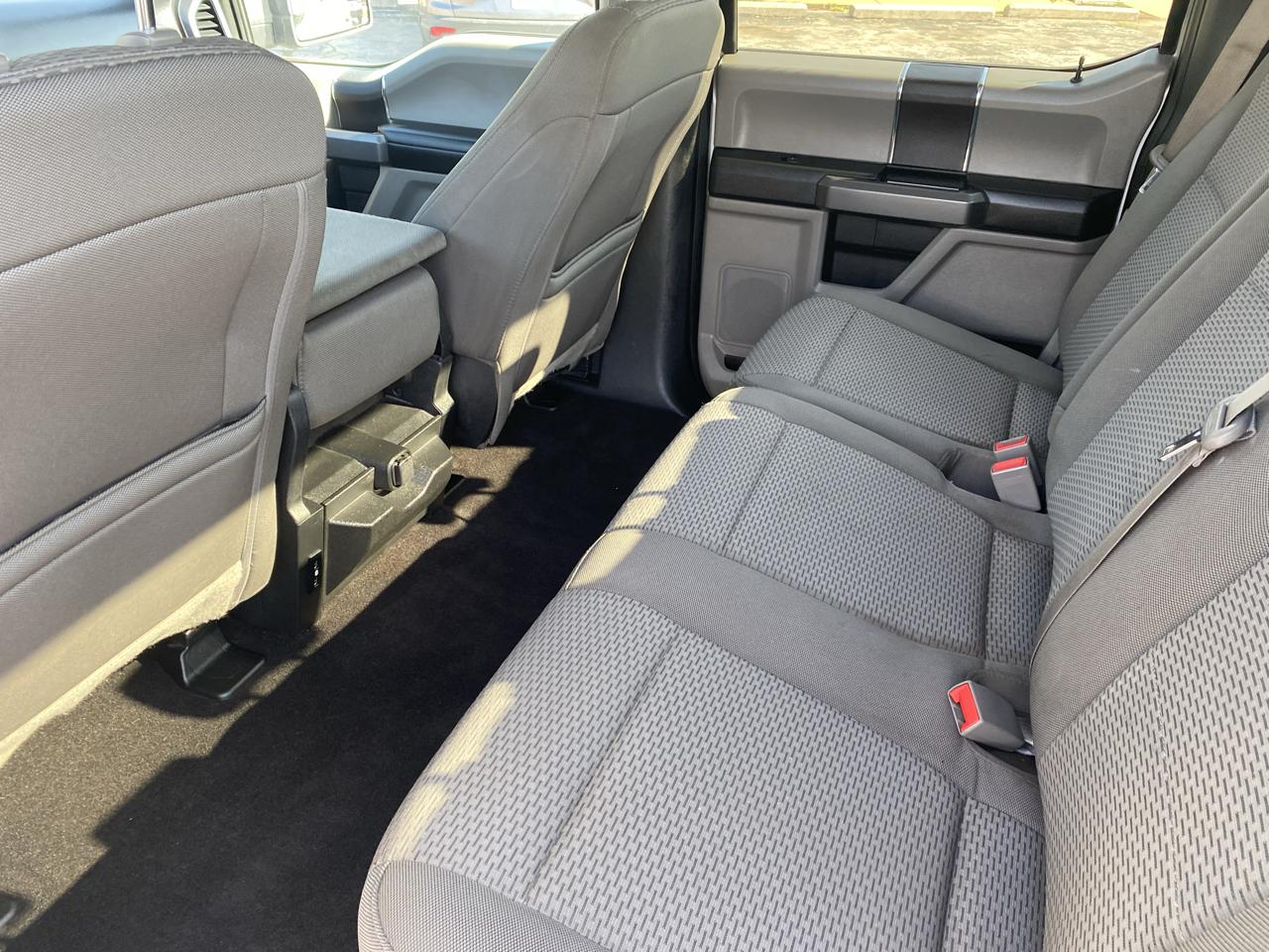 Ford F-150 4WD SuperCab 145" XLT 2019
