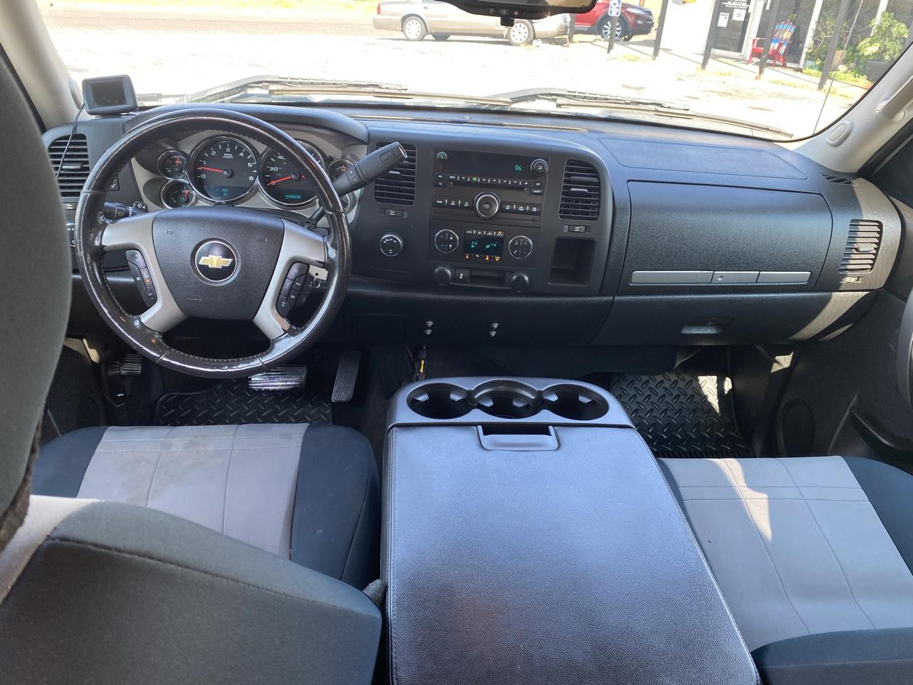 Chevrolet Silverado 1500 LT Crew Cab 4WD 2012