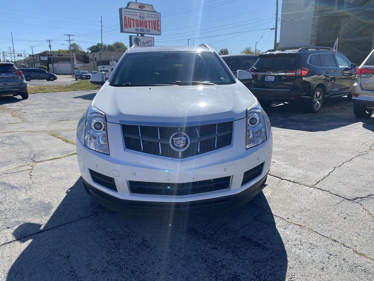 Cadillac SRX Luxury 2012