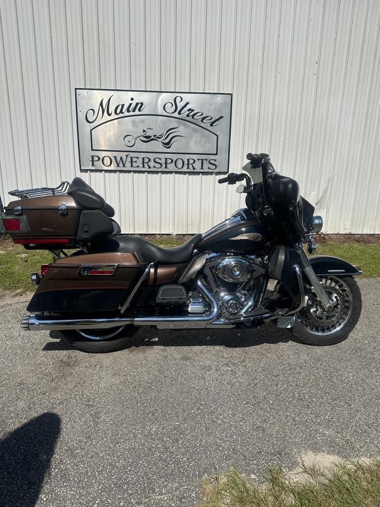 2013 Harley-Davidson FLHTK 