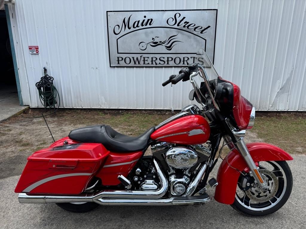 2010 Harley-Davidson FLHX 