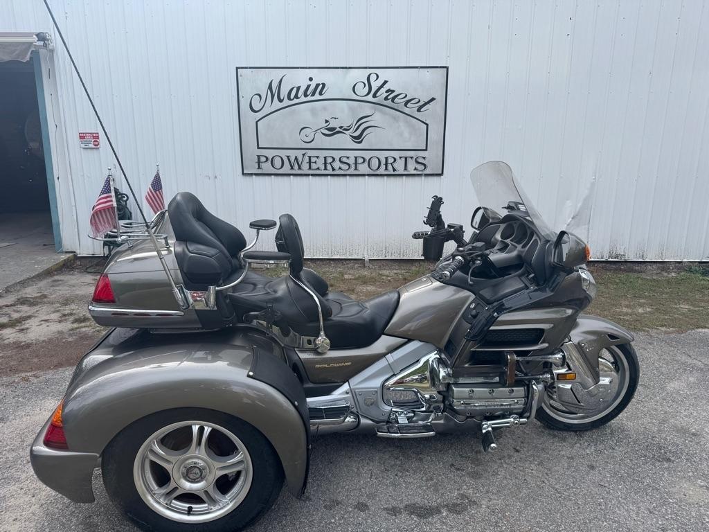 2004 Honda GL1800 