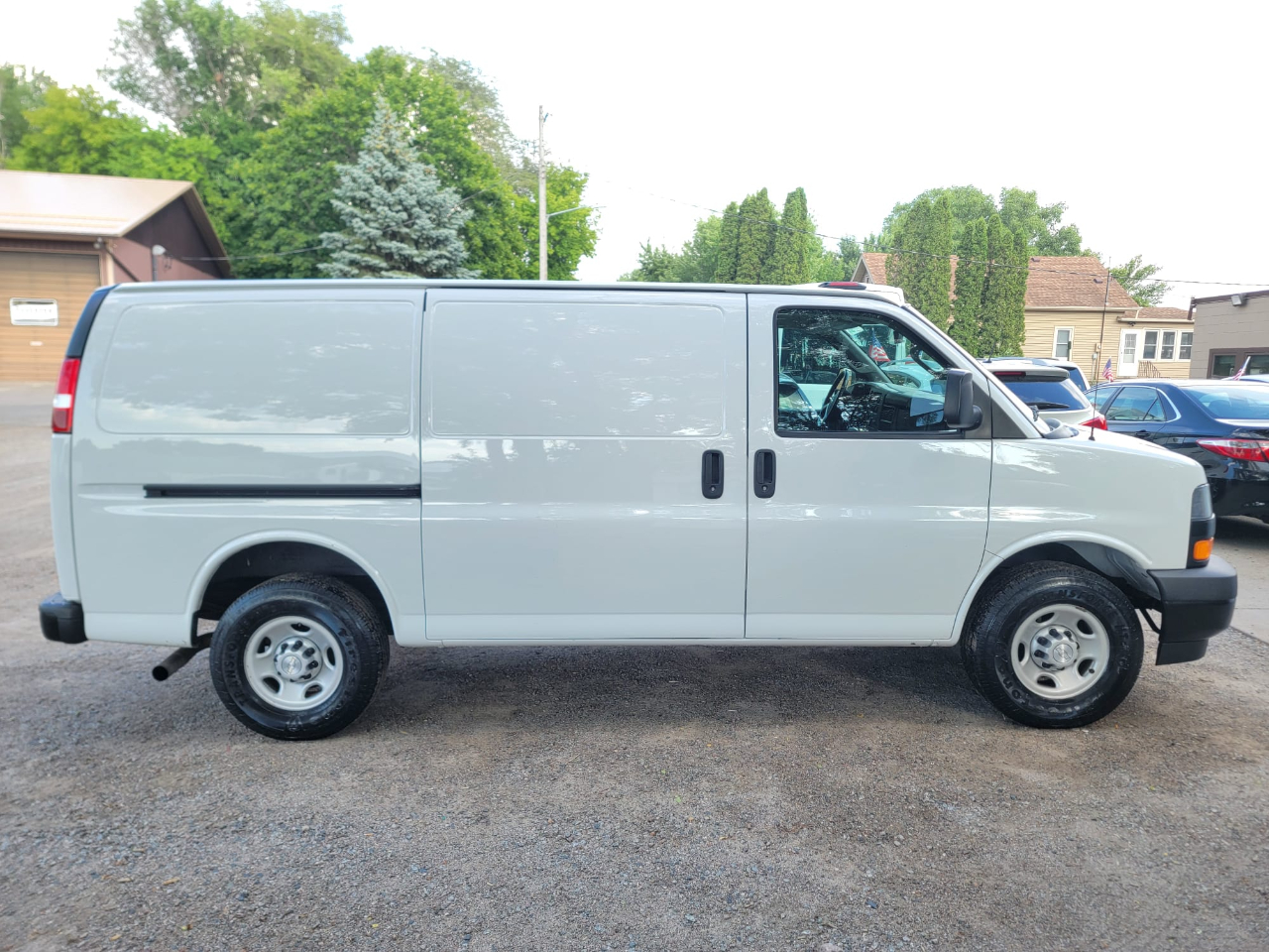 Used 2019 Chevrolet Express 2500 Cargo for Sale in Loretto MN 55357 J