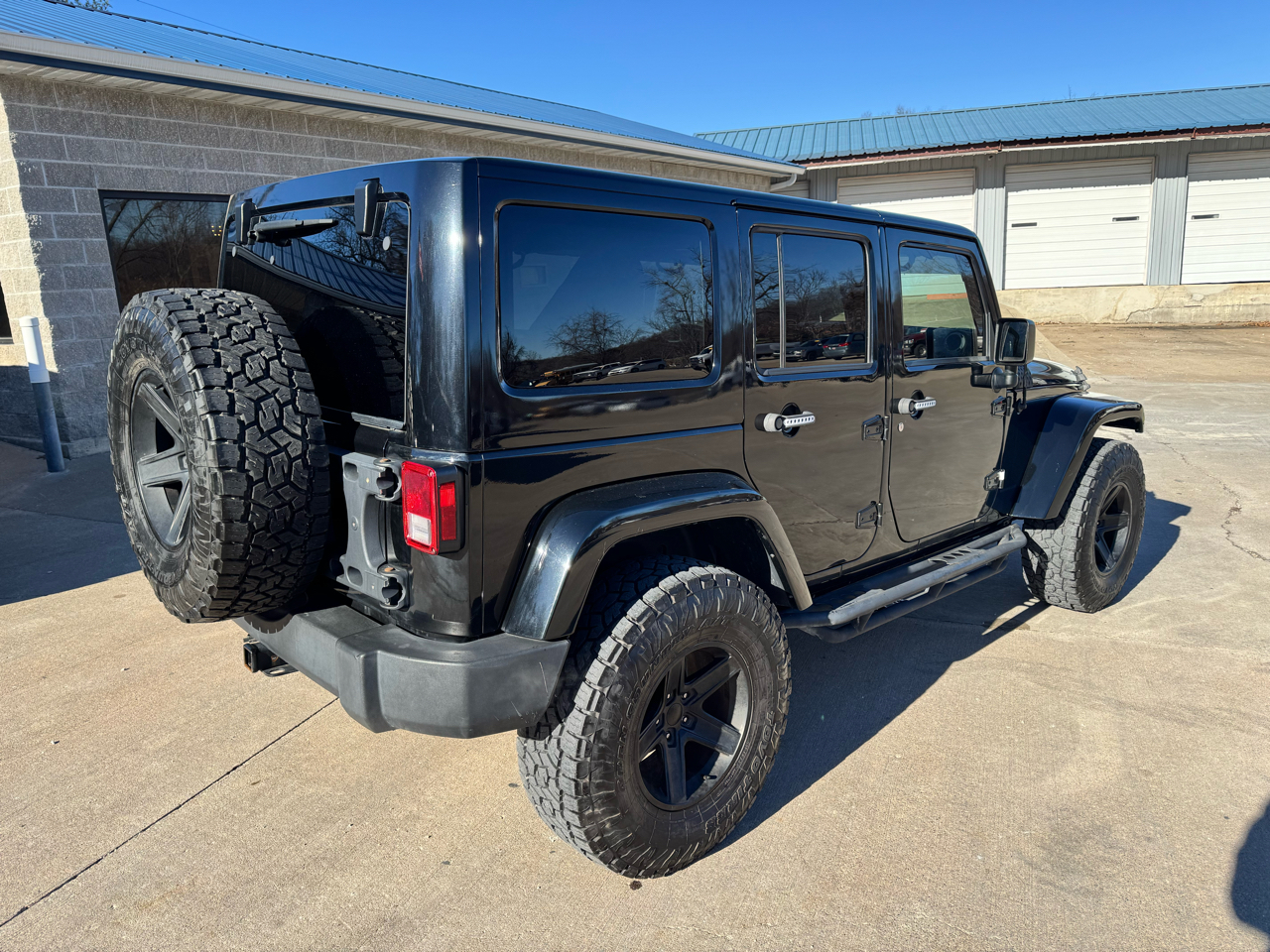 Jeep Wrangler Unlimited Sahara 4WD 2015