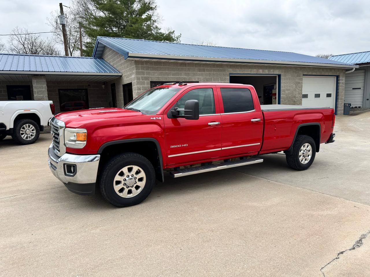 GMC Sierra 3500HD SLT Crew Cab 4WD 2015