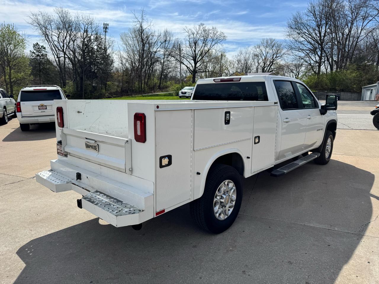 Chevrolet Silverado 3500HD LT Crew Cab 4WD 2022