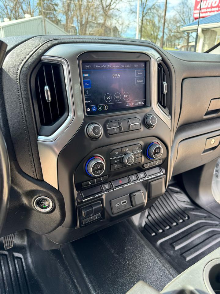 Chevrolet Silverado 3500HD LT Crew Cab 4WD 2022