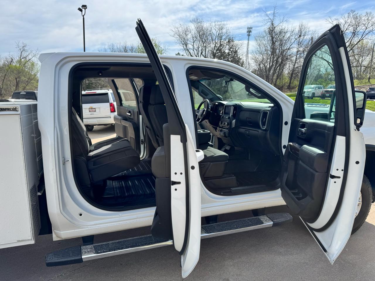 Chevrolet Silverado 3500HD LT Crew Cab 4WD 2022