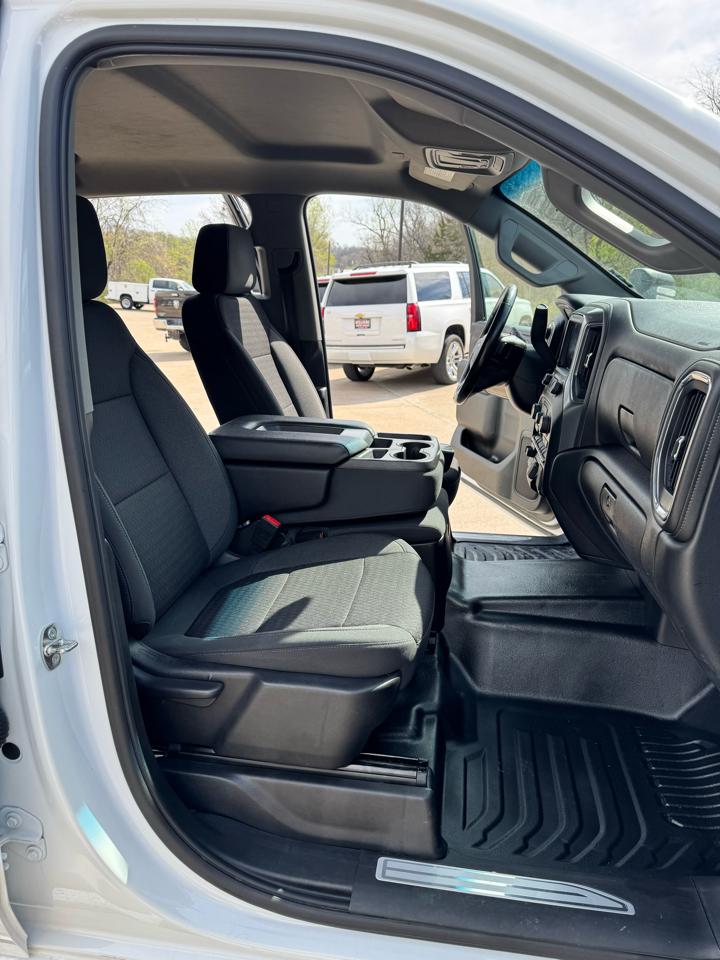 Chevrolet Silverado 3500HD LT Crew Cab 4WD 2022