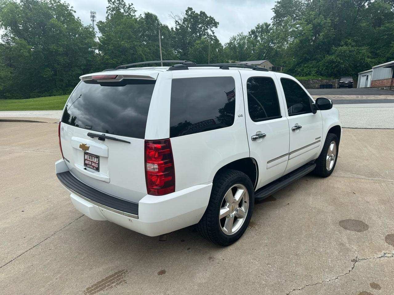 Chevrolet Tahoe LTZ 4WD 2013