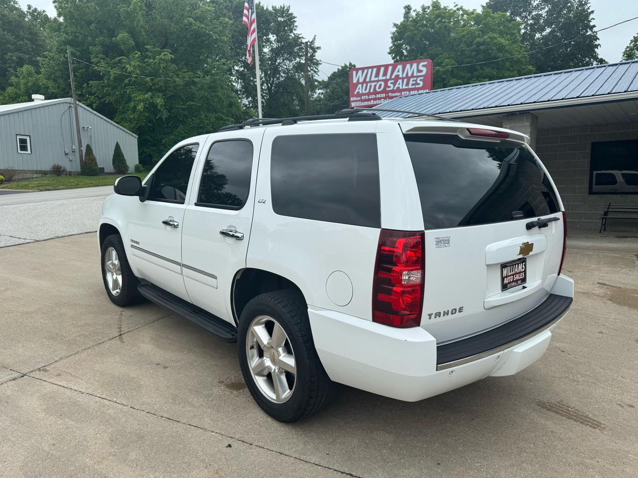 Chevrolet Tahoe LTZ 4WD 2013