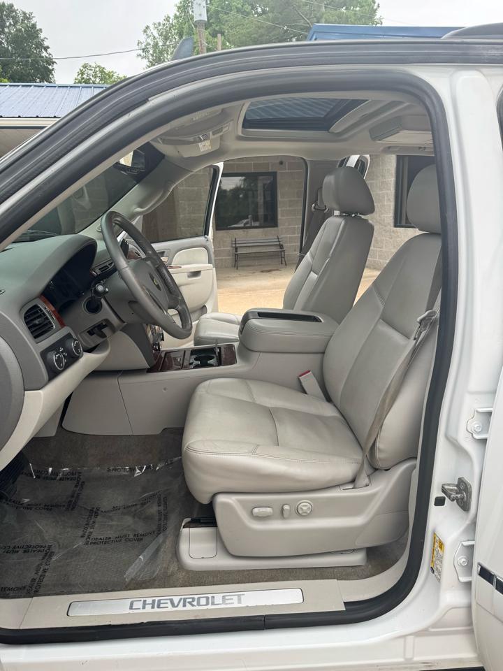 Chevrolet Tahoe LTZ 4WD 2013
