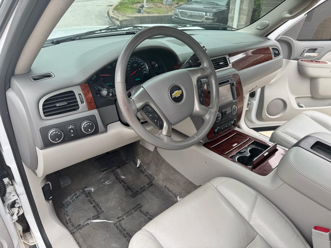 Chevrolet Tahoe LTZ 4WD 2013