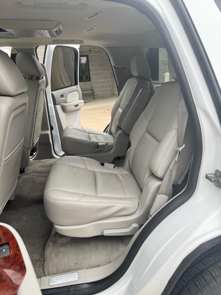 Chevrolet Tahoe LTZ 4WD 2013
