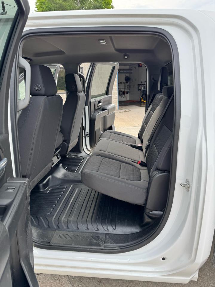 GMC Sierra 3500HD Pro Crew Cab 4WD SB 2023
