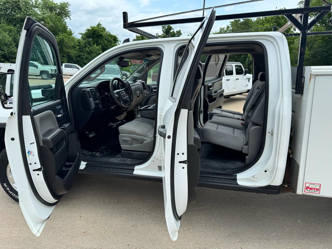 GMC Sierra 2500HD Base Crew Cab 4WD 2015