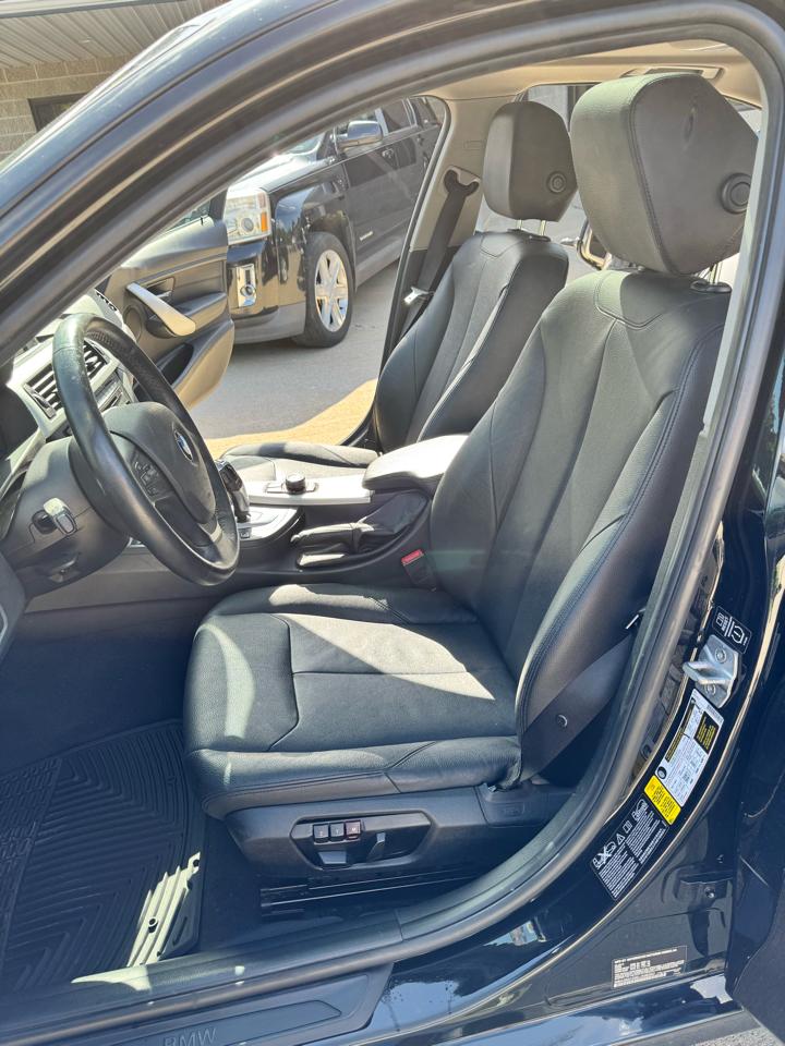 BMW 3-Series 328i xDrive Sedan - SULEV 2013