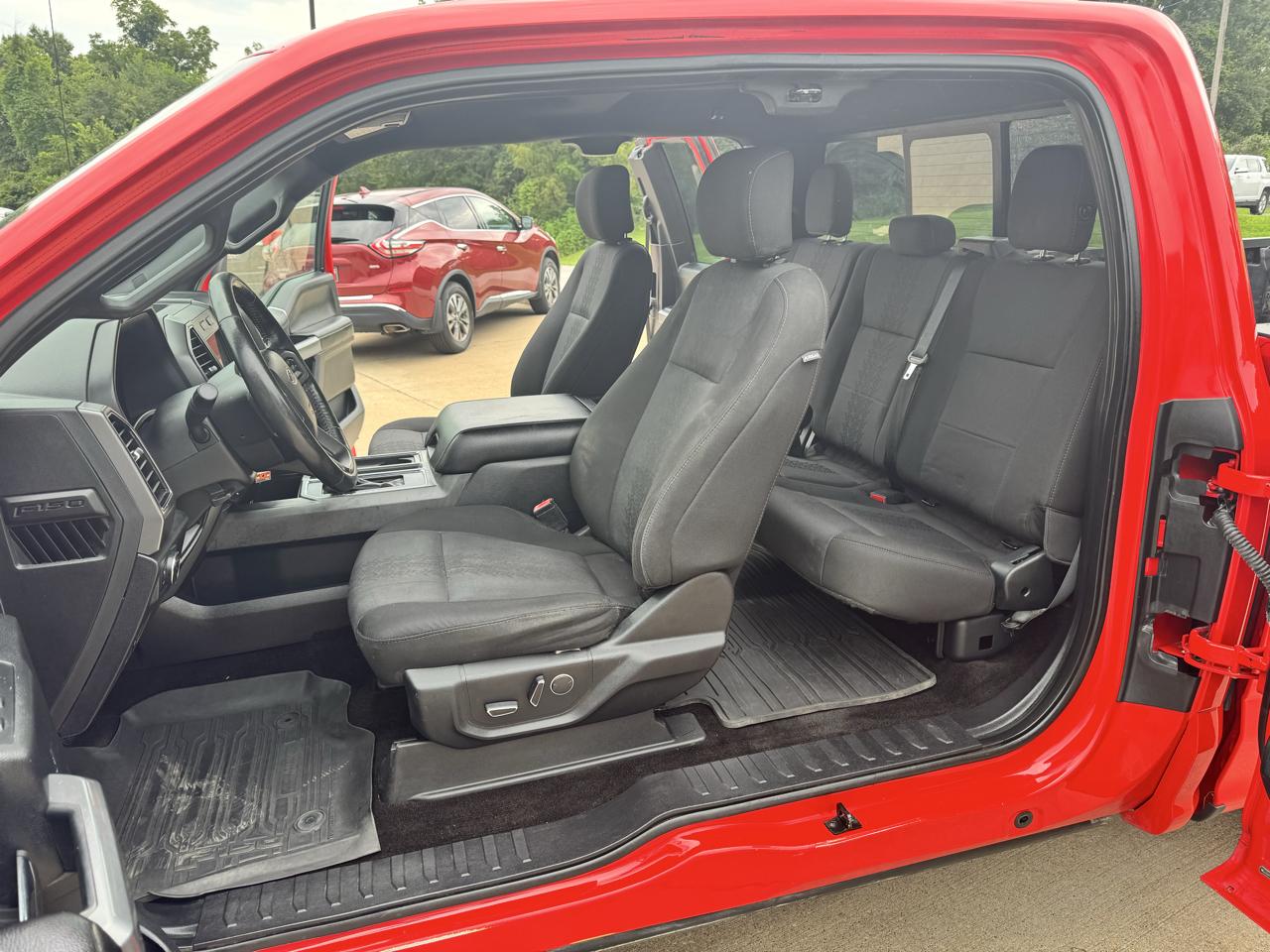 Ford F-150 4WD SuperCab 145" STX 2018
