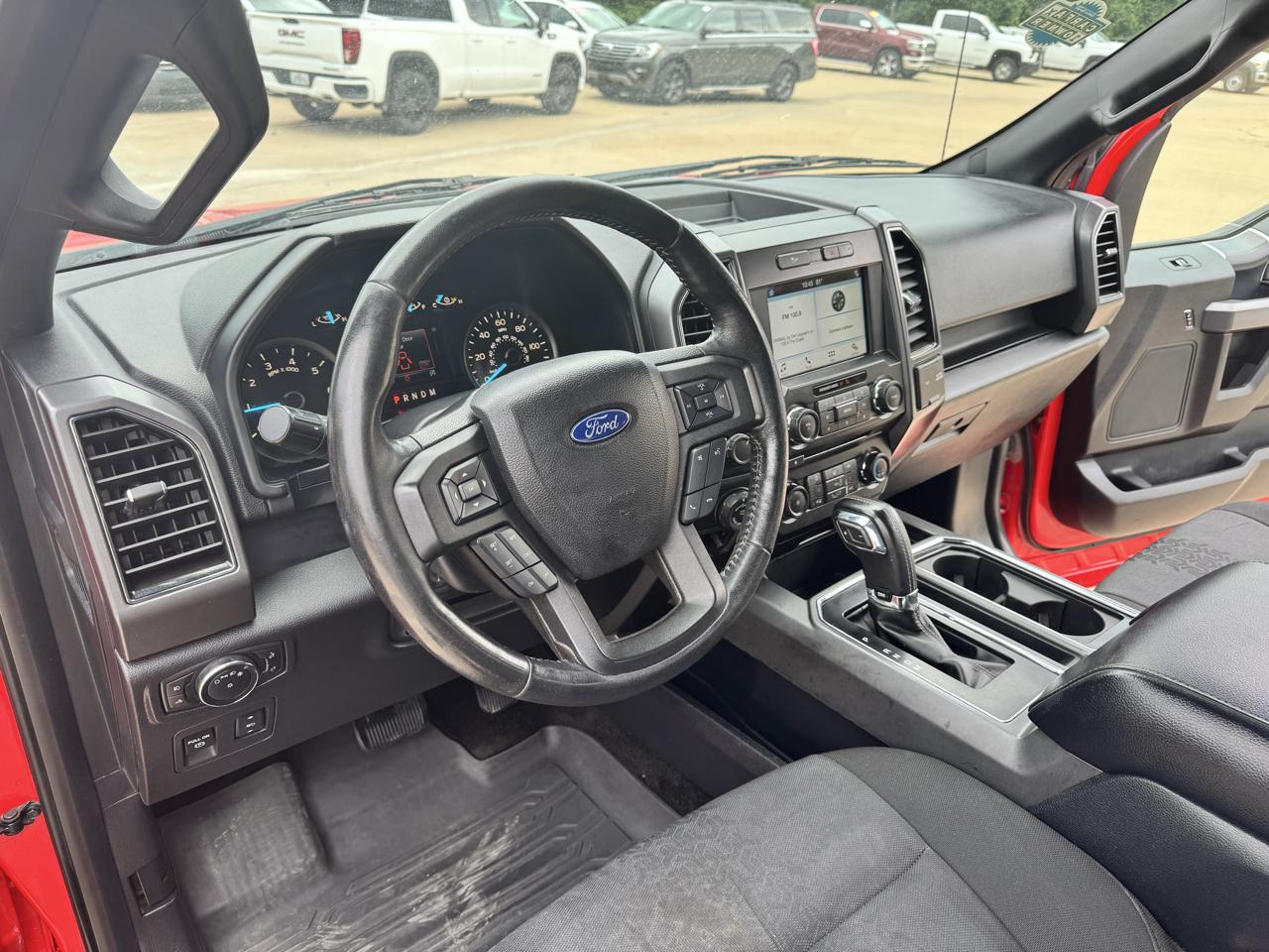 Ford F-150 4WD SuperCab 145" STX 2018