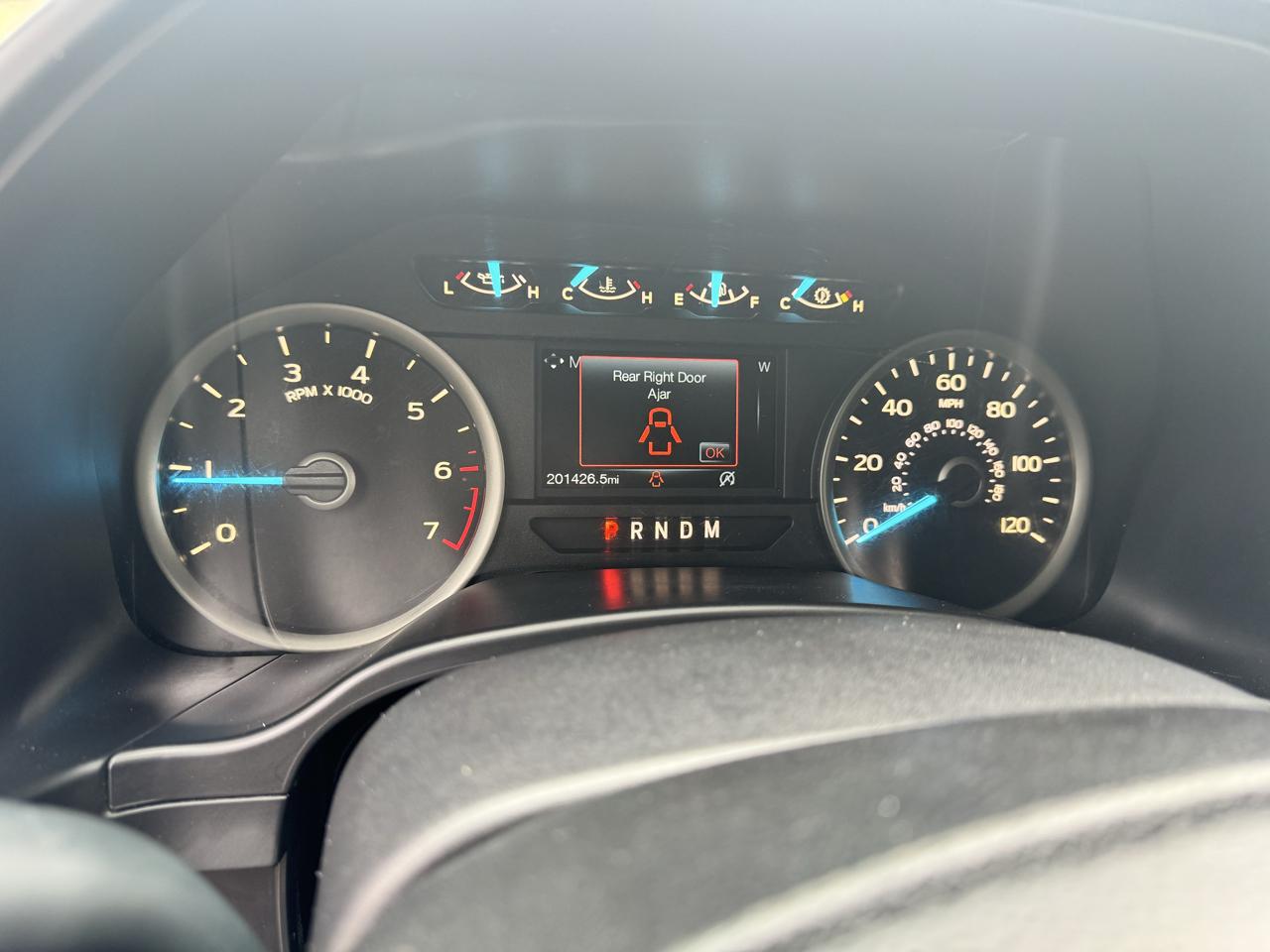 Ford F-150 4WD SuperCab 145" STX 2018