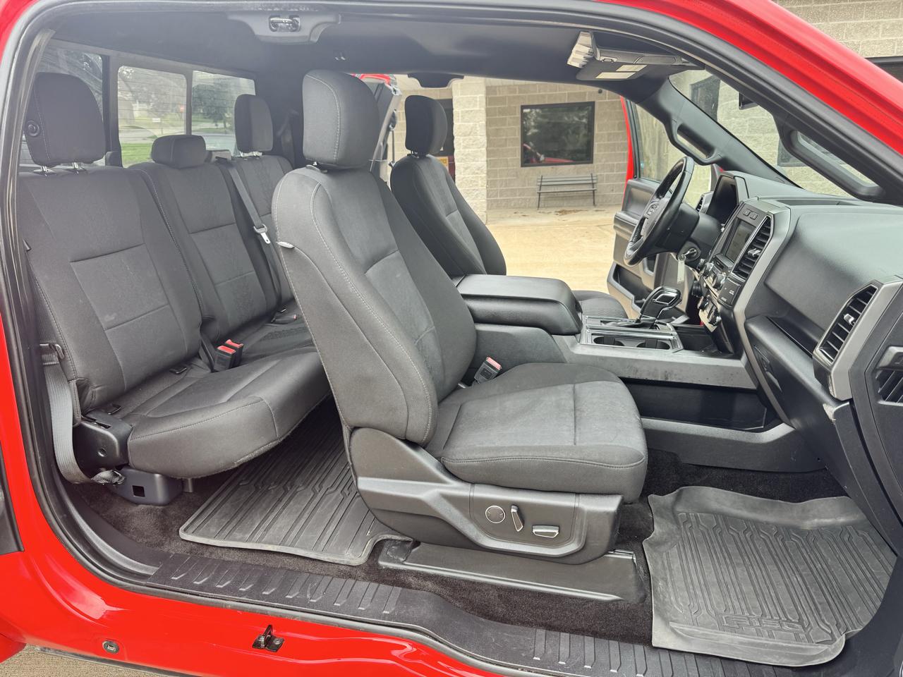 Ford F-150 4WD SuperCab 145" STX 2018