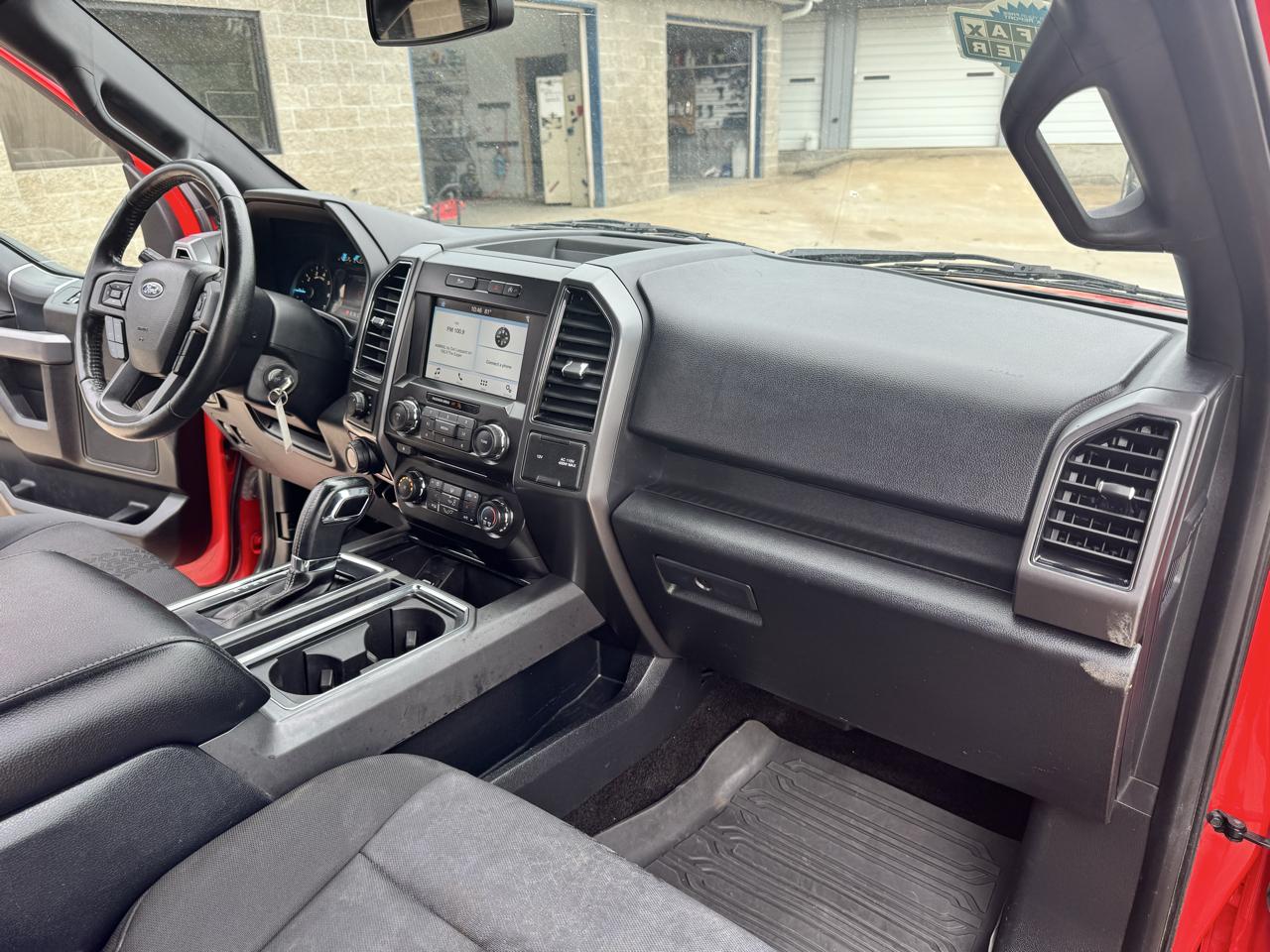 Ford F-150 4WD SuperCab 145" STX 2018