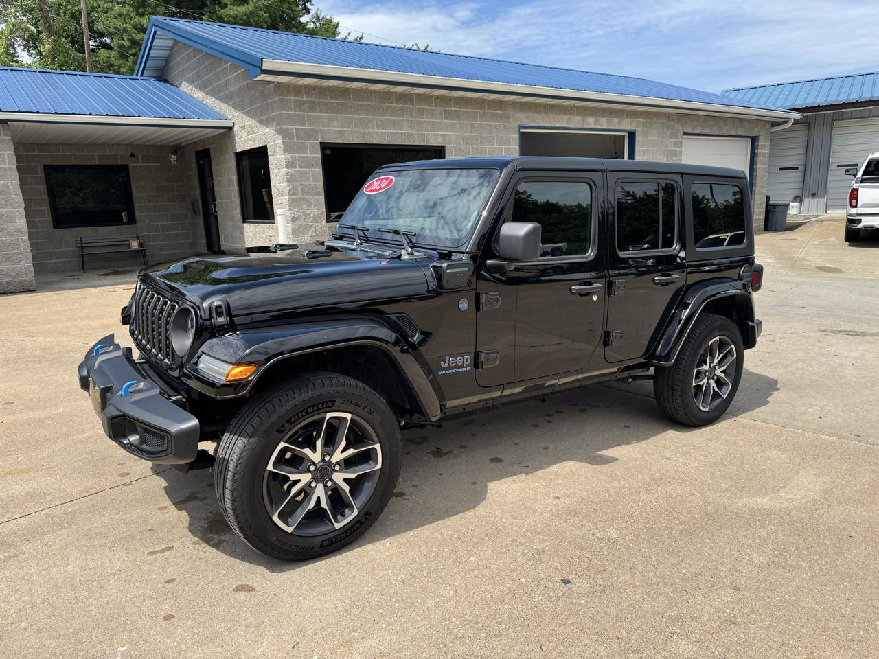 Jeep Wrangler 4xe Sport S 2024