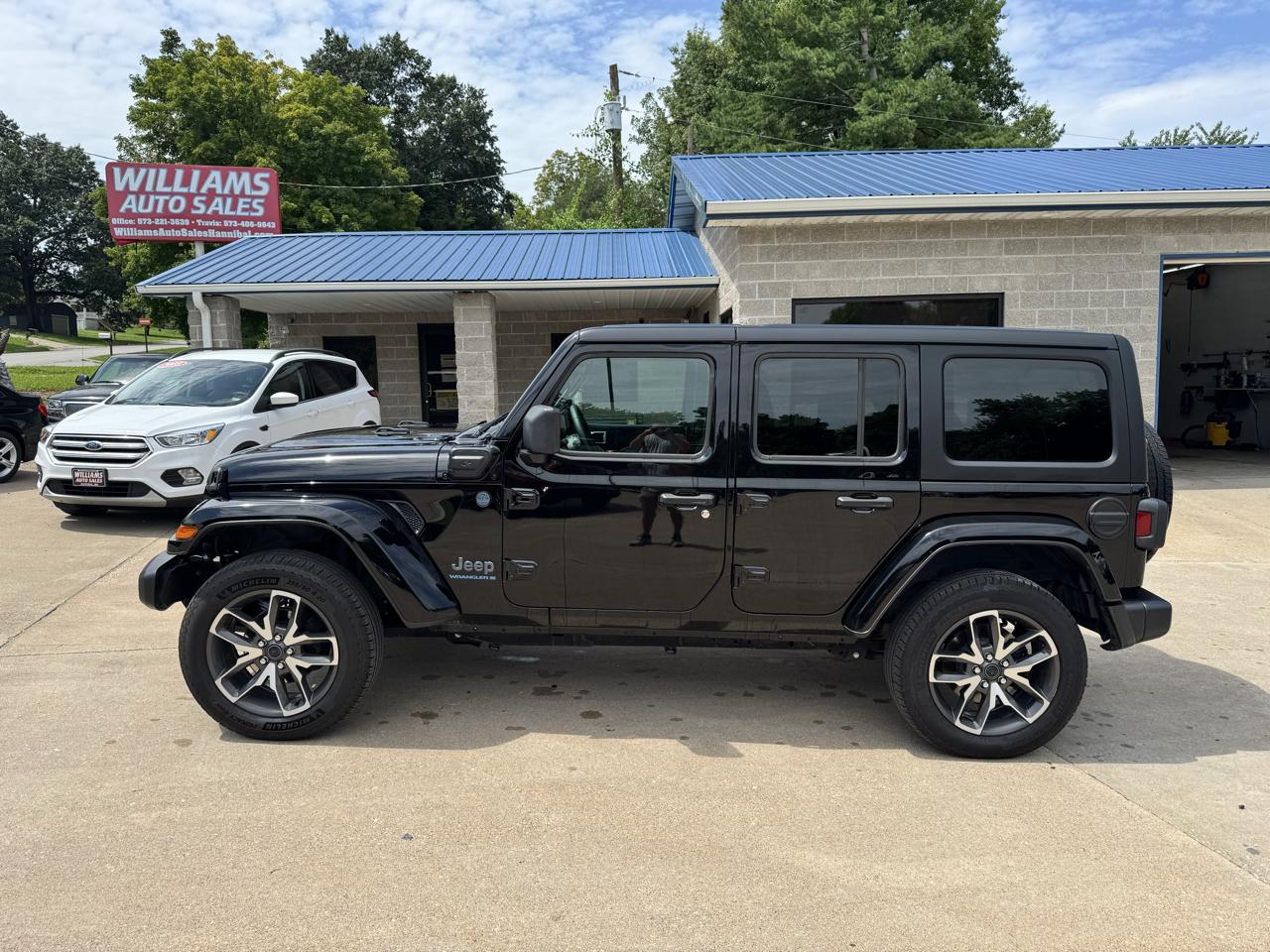 Jeep Wrangler 4xe Sport S 2024