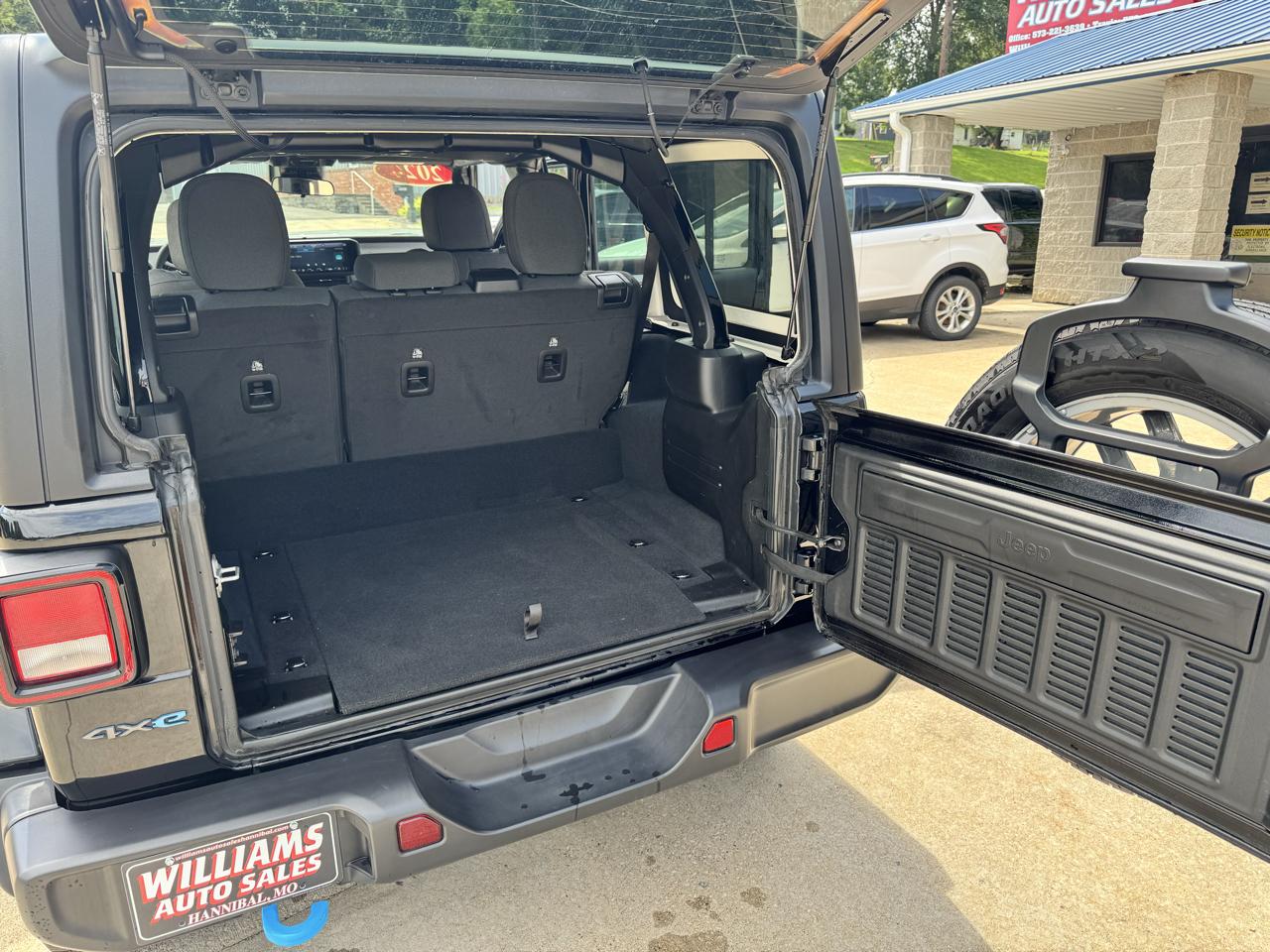 Jeep Wrangler 4xe Sport S 2024