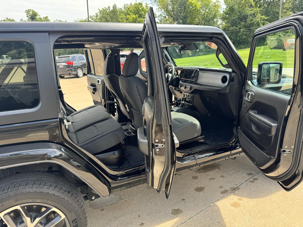 Jeep Wrangler 4xe Sport S 2024