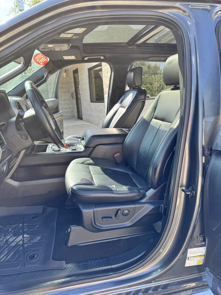 Ford Expedition MAX XLT 4WD 2020