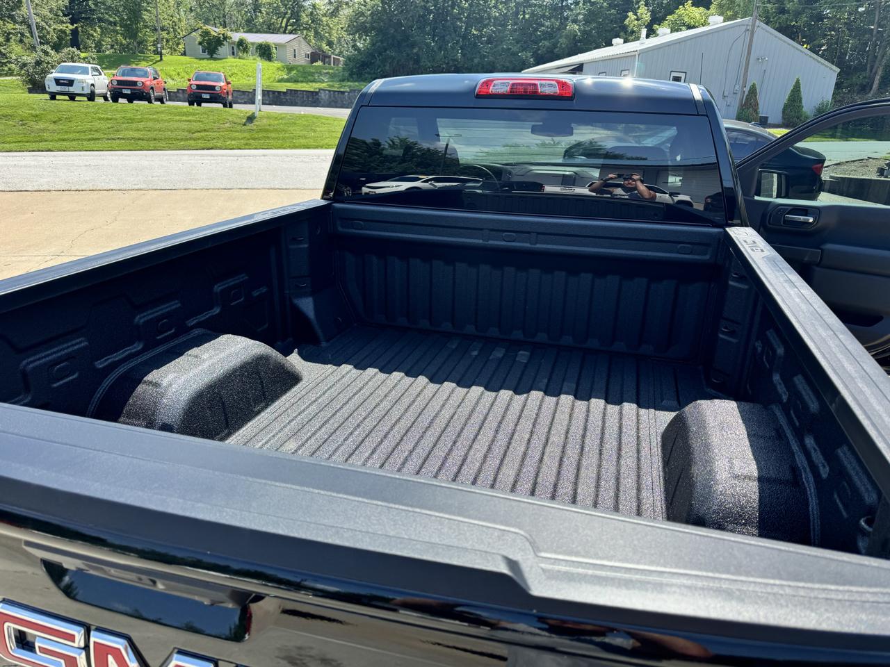 GMC Sierra 1500 4WD Reg Cab 140" Pro 2026