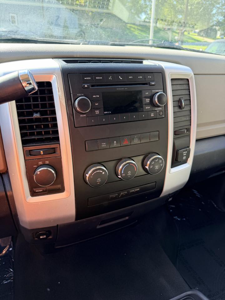 Dodge Ram photo 16