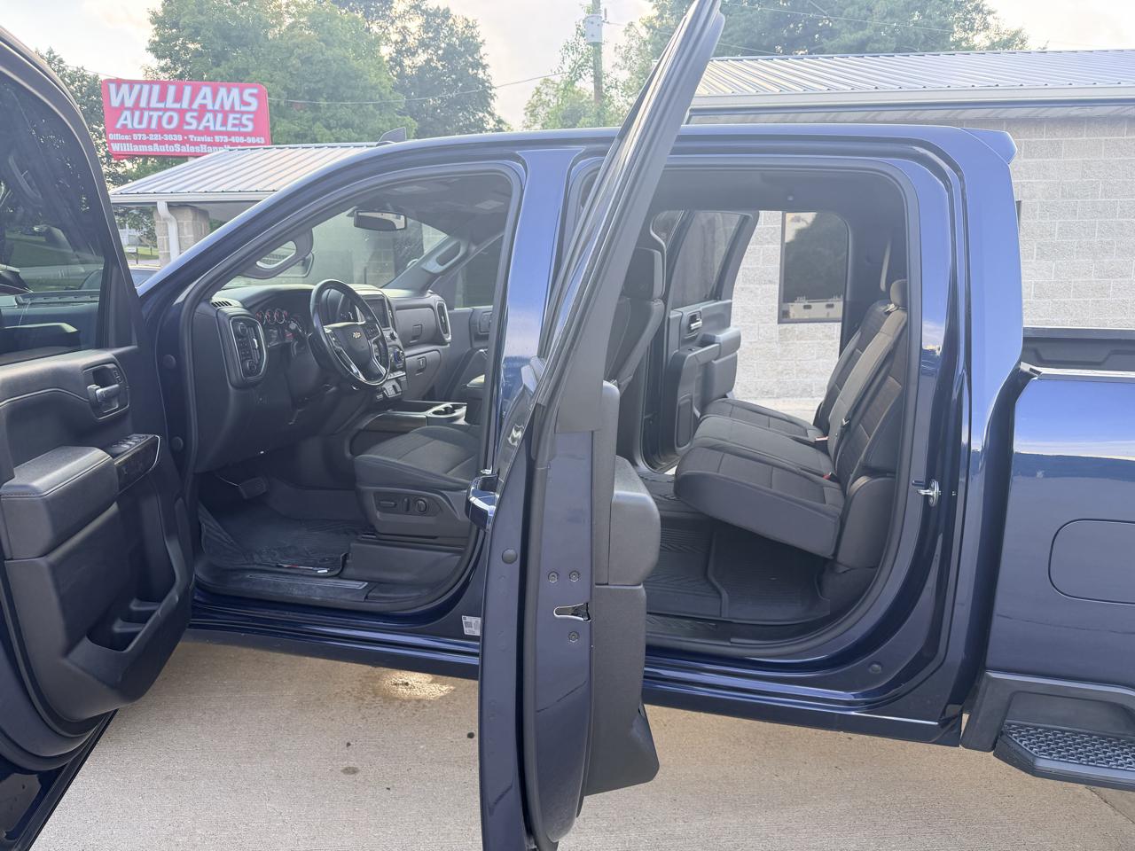 Chevrolet Silverado 2500HD 4WD Crew Cab 167" LT 2022