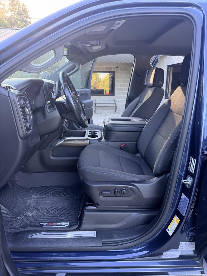 Chevrolet Silverado HD photo 8
