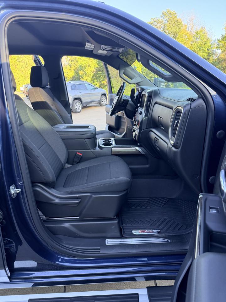 Chevrolet Silverado HD photo 15