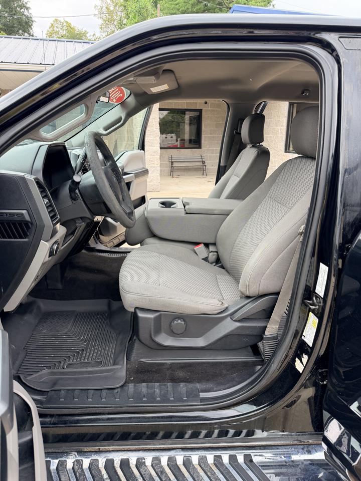 Ford F-150 4WD SuperCrew 139" XLT 2018