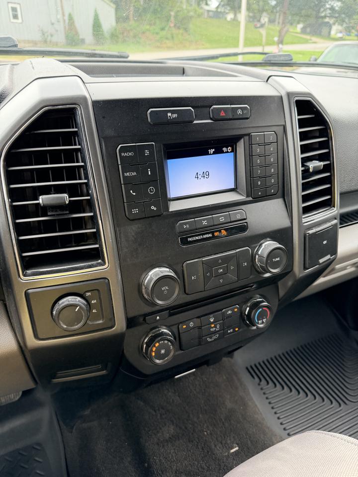 Ford F-150 4WD SuperCrew 139" XLT 2018