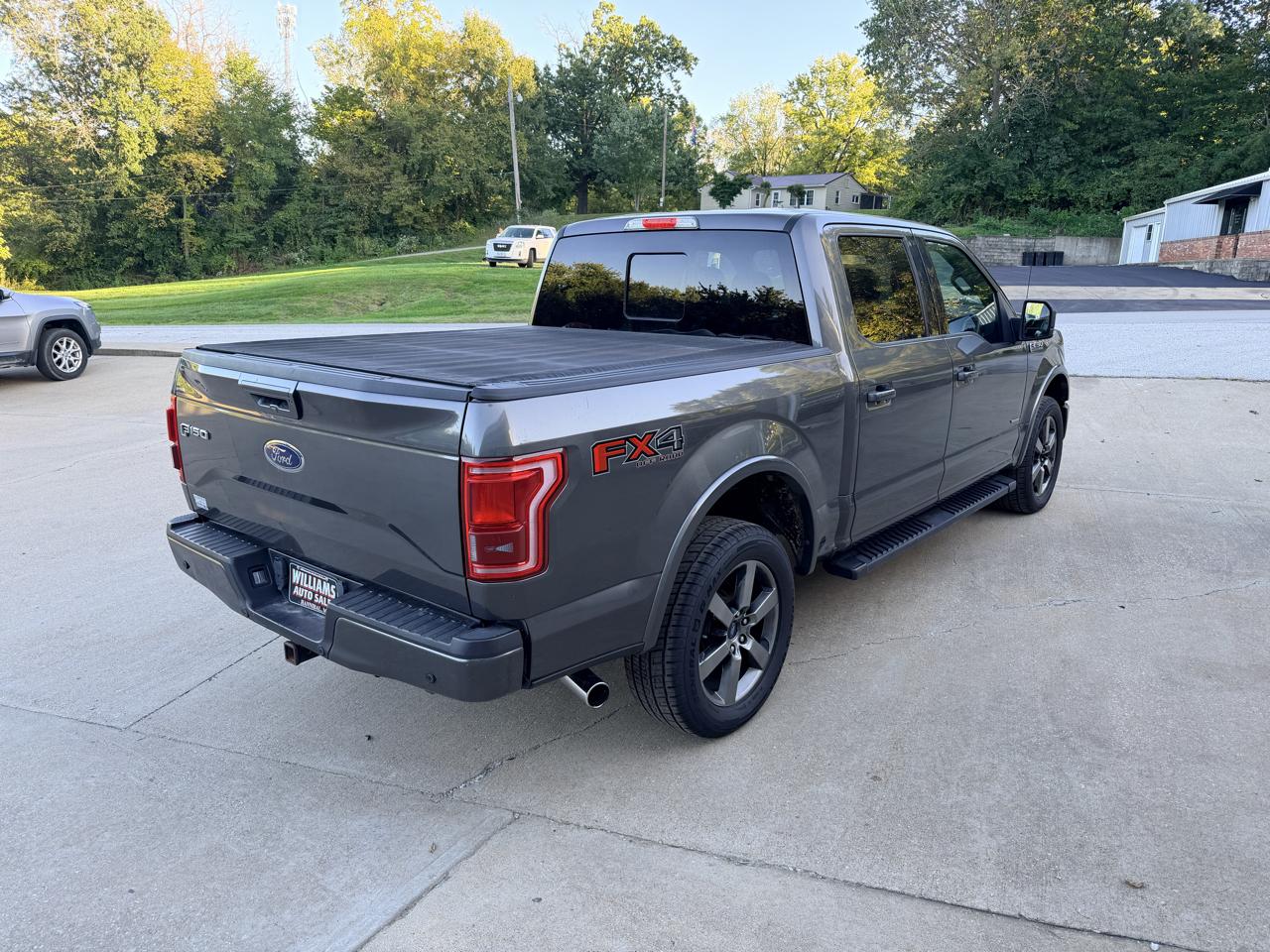 Ford F-150 photo 6