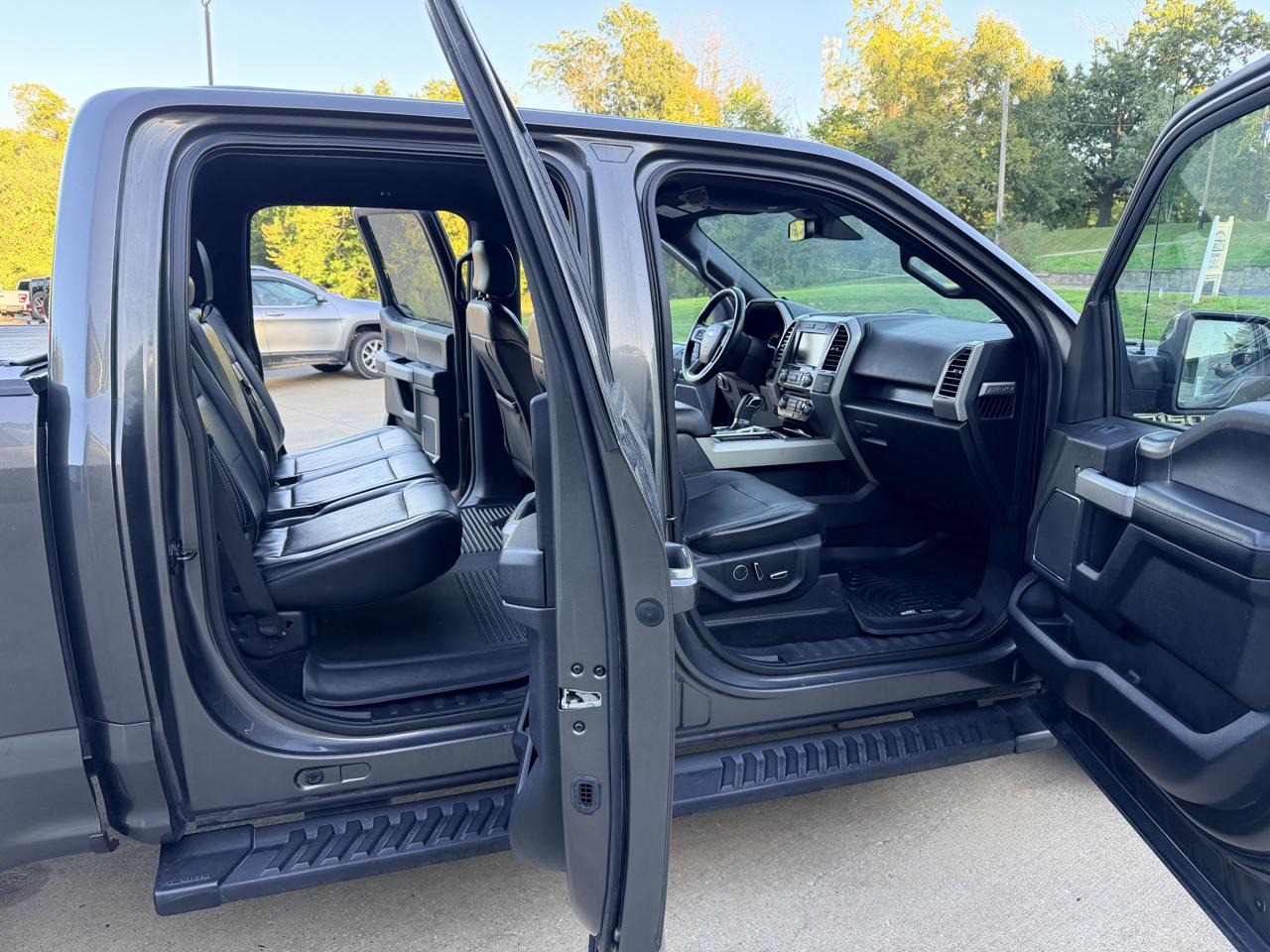 Ford F-150 photo 13