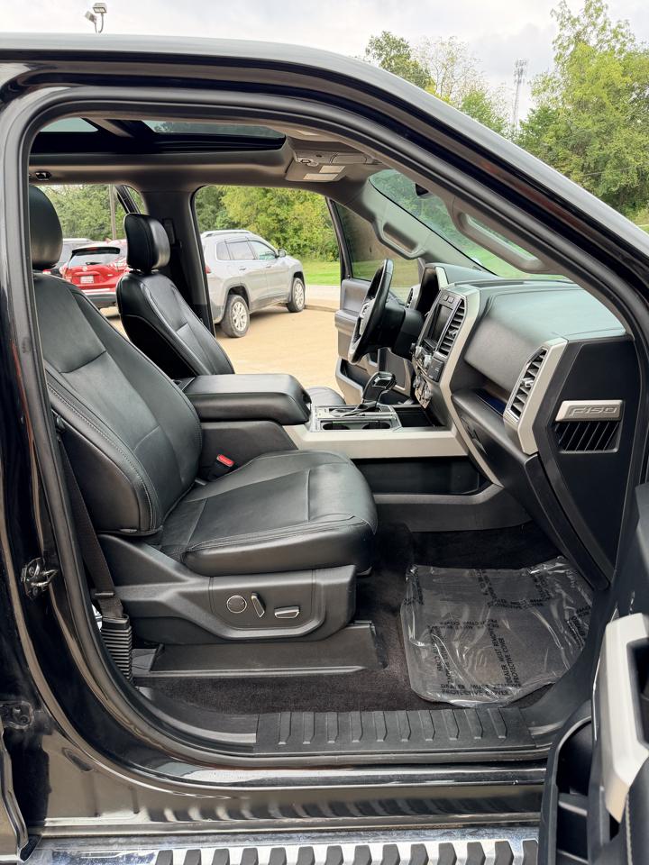 Ford F-150 Lariat SuperCrew Short Bed 4WD 2015