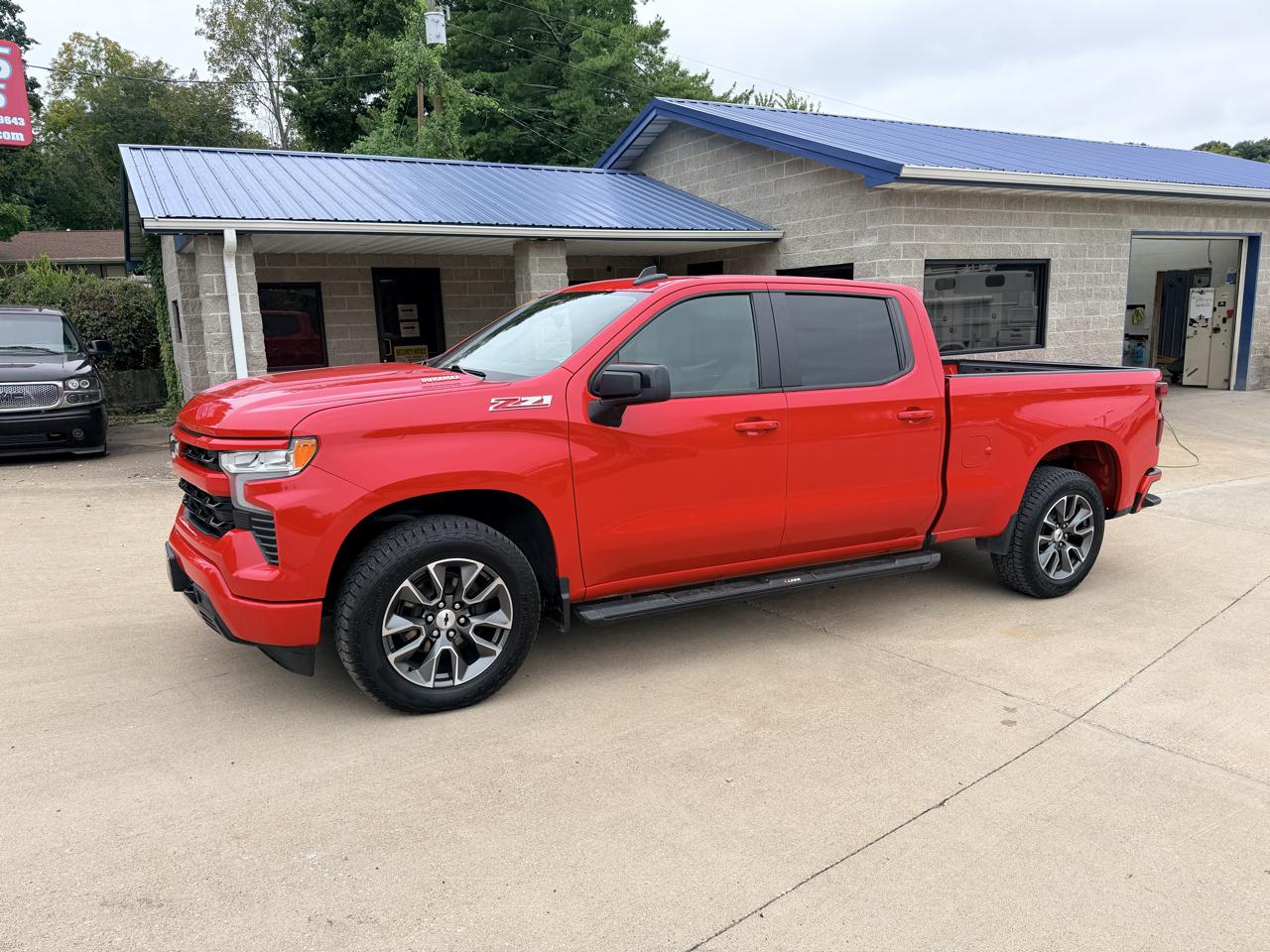 Chevrolet Silverado 1500 RST Crew Cab 4WD 2023