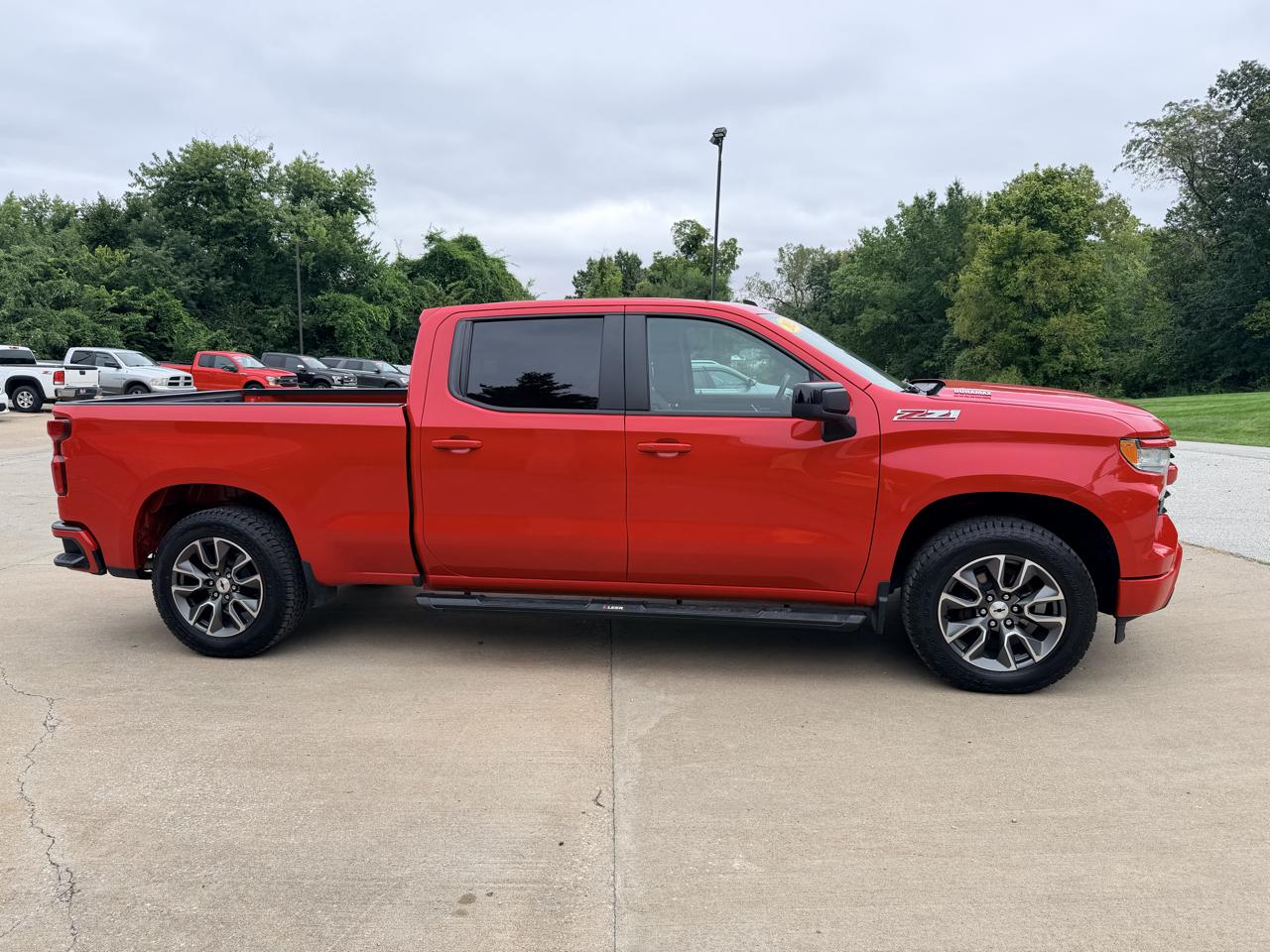 Chevrolet Silverado 1500 RST Crew Cab 4WD 2023